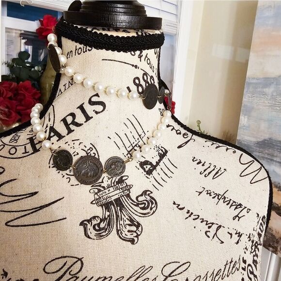 VTG French Republique Francaise Faux Pearl Antique Coin Dangle Statement Neckla - Picture 11 of 15